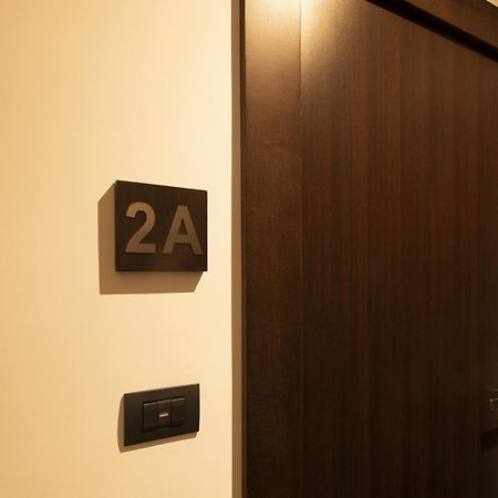 Domus Altana Hotel Napoli Bagian luar foto