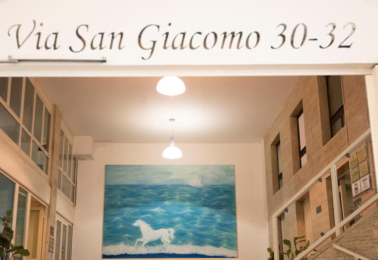 Domus Altana Hotel Napoli Bagian luar foto